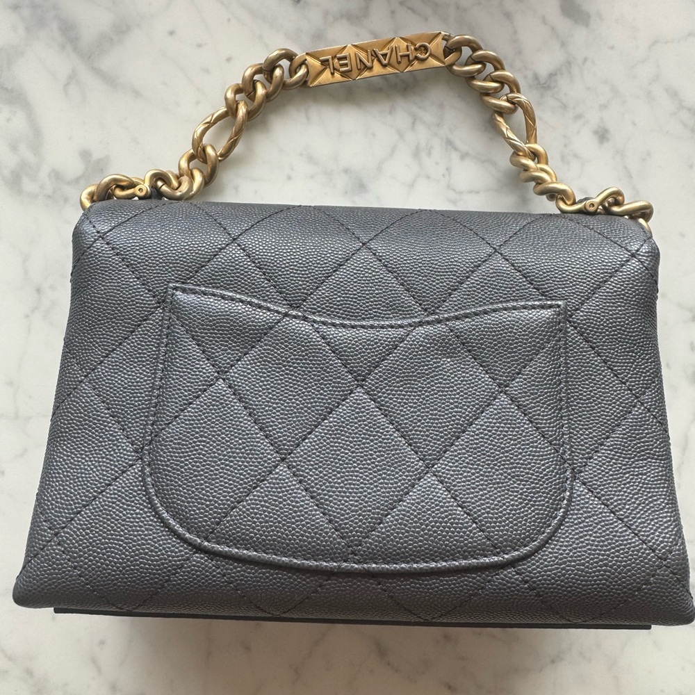 CHANEL Shoulder Bag leather Grained calfskin Gray - Picture 7 of 16